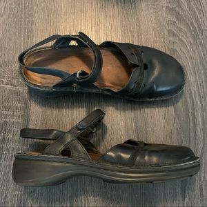 NAOT Black Leather MaryJanes Slingback Shoes 10